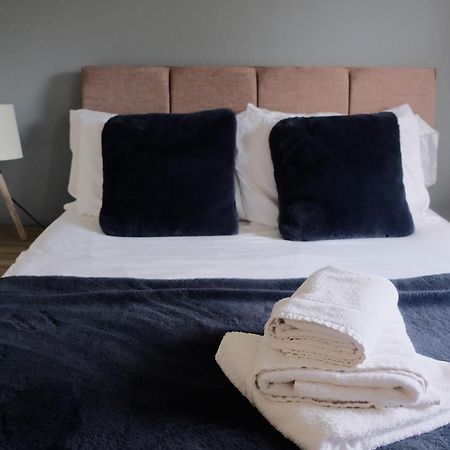 Spacious Georgian 3Bedroom Apartment, 5 Mins From Bath Abbey Exterior photo